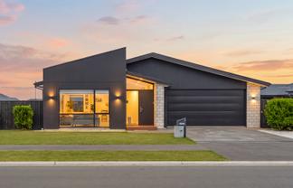 8 Eastonfield Drive, Rolleston