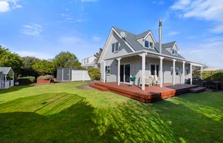 147 Barrett Road, Whalers Gate