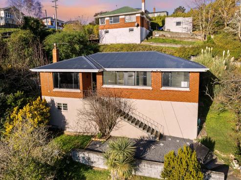 7 Winifred Street, Concord