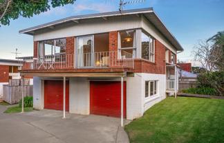 1/83 Sylvan Avenue, Northcote