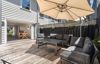 5/13 Kaihu Street, Northcote