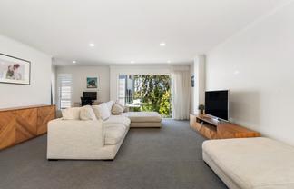 5/13 Kaihu Street, Northcote