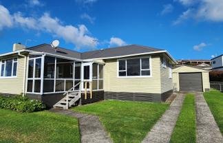 16 Kauri Street, Merrilands