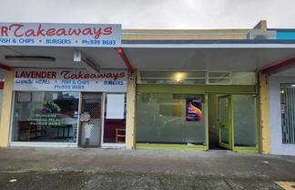 Retail shop in Epuni