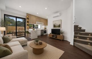 2/67 Salisbury Road, Birkdale