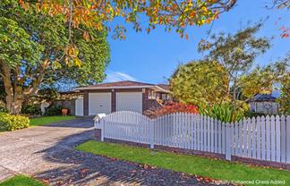 4 Hunter Place, Merrilands