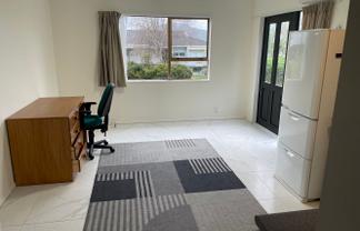 32A Lynmouth Avenue, Karori