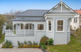 5 Porter Crescent, Helensville