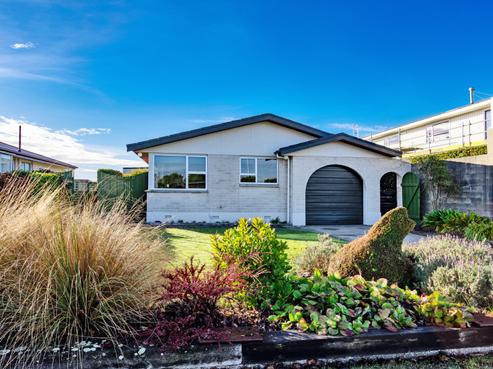 411 Racecourse Road, Hargest