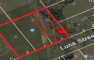  1,3,5 Luna st,, Lumsden