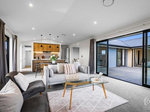 14 Hollard Crescent, Lincoln