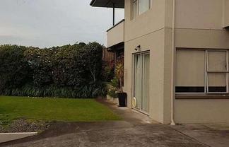 17 Castleton Drive, Howick