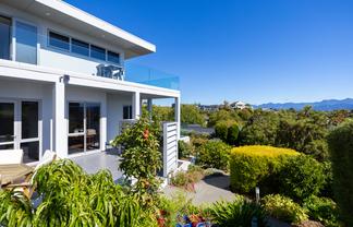 7 Golf View Close, Fairhall