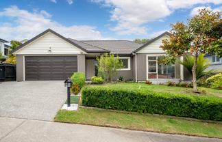 50 Te Puia Drive, Aotea