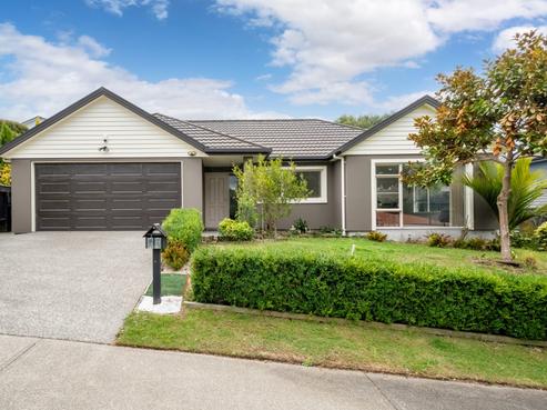 50 Te Puia Drive, Aotea