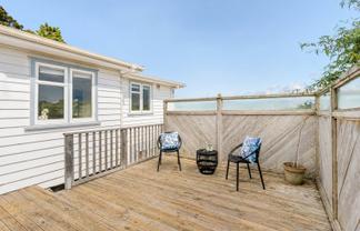 71 Nevay Road, Miramar