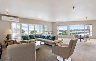 4/2 Crescent Road, Parnell