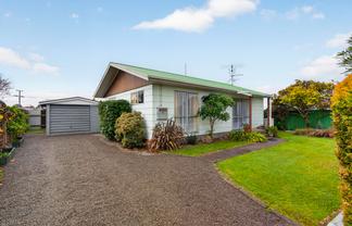 21A Oak Street, Masterton
