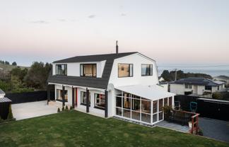 37 McKerrow Street, Shiel Hill