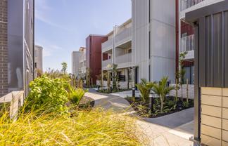 4/24 Peihana Road , Hobsonville