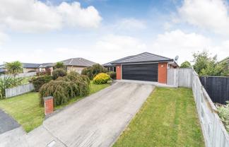 10 MacDonald Heights, Feilding