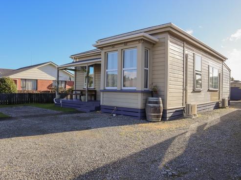 22 Palmerston Street, Greymouth