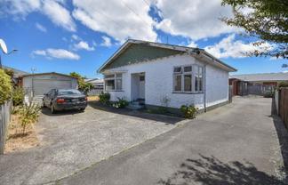 138 Bay View Road, South Dunedin