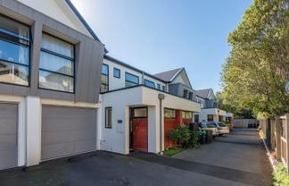 2/40 Brockworth Pl, Riccarton