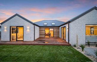 23 Perehia Mews, Marshland