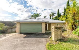 23 Goldfinch Rise, Unsworth Heights