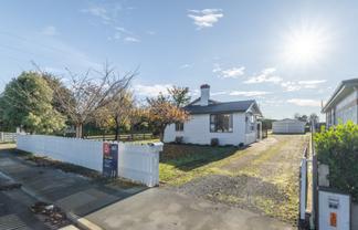 77 Salford Street, Edendale