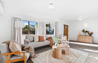 14B North Street, Woodhill