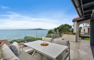 3/21 Audrey Road, Takapuna