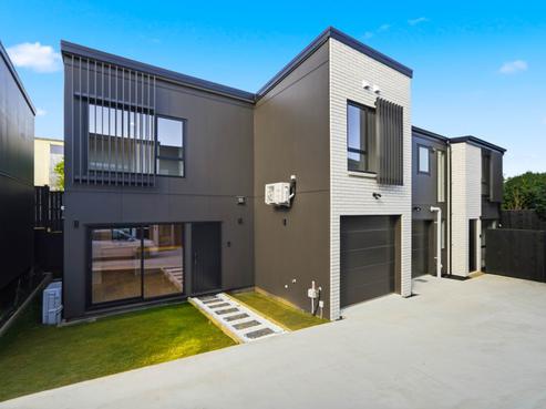 18 Sunnyhill Crescent, Sunnyhills
