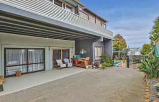 2/80 The Esplanade, Westshore