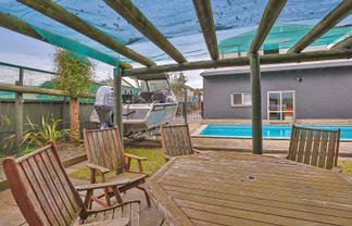 2/80 The Esplanade, Westshore