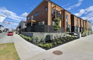 64 Nugget Ave, Hobsonville