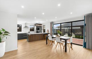 27 Kaitorete Drive, Lincoln