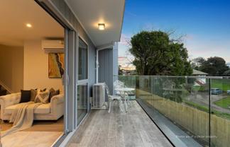 26B Trojan Crescent, New Lynn