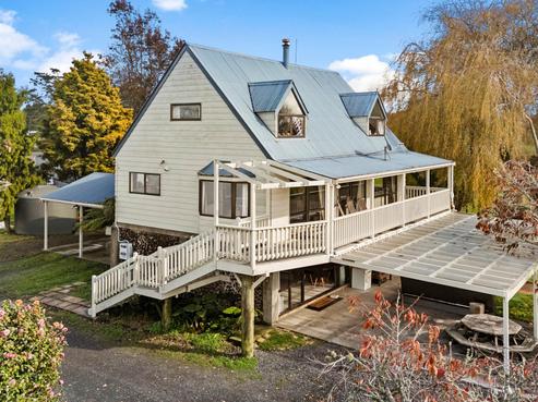 9 Trotting Course Drive, Kumeu