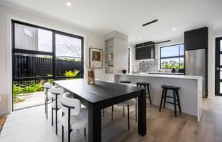 658E Swanson Road, Swanson