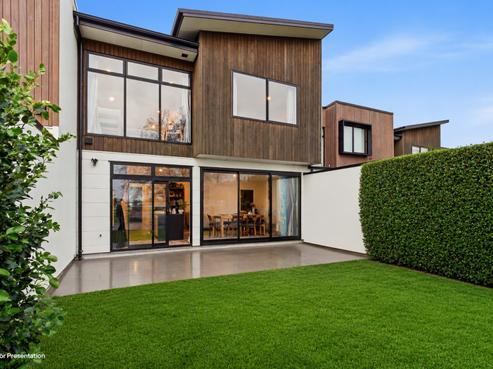 11 Ruge Court, Cambridge