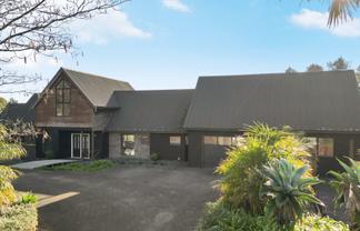 5 Hall Road, Peacocke