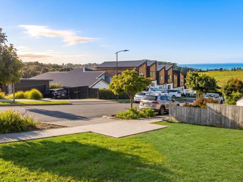 6 Rockpool Road, Orewa