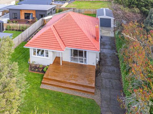 101 Devon Road, Springvale