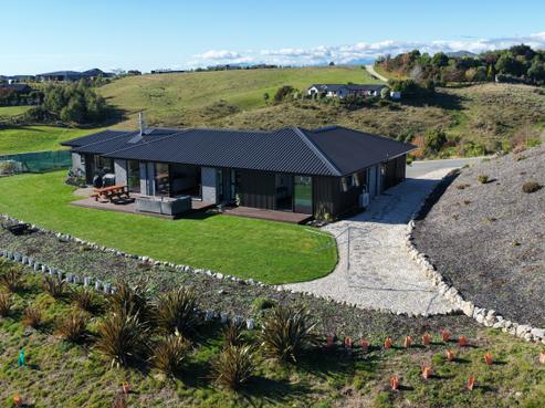 161 Redvale Road, Redwood Valley