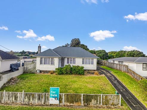 90 Manuka Street, Castlecliff