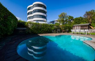 Auckland - Address withheld