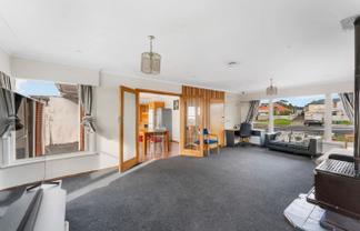 4247 Great North Road, Glendene