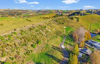 Kopaki Bay Road, Puketapu